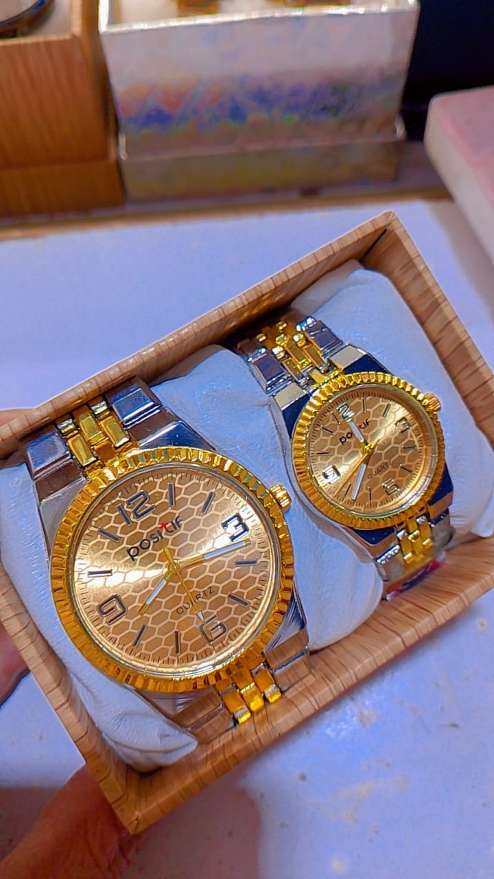 β Royal Honey Gold Couple Watch Set β Luxury Matching Edition