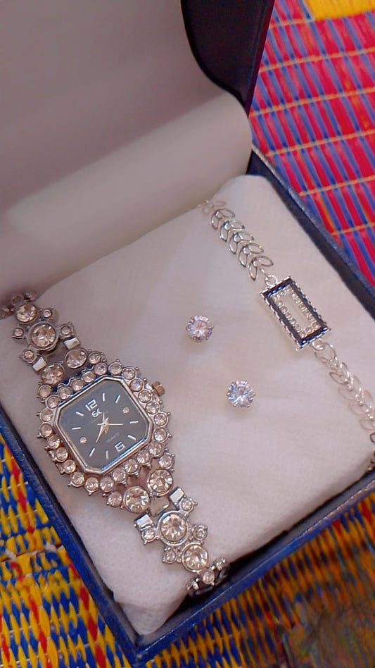 Luxury Silver Women’s Watch Gift Set – Crystal Bracelet Watch with Necklace & Earrings | Elegant 4-Piece Jewelry Set